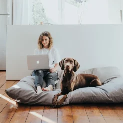 Hunter Dog Bed Lancaster Grey