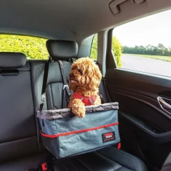 Koiran korotettu autoistuin KONG Ultimate