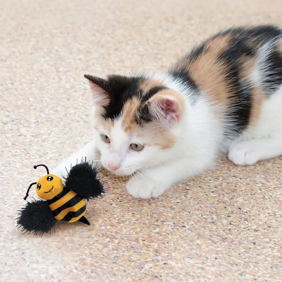 KONG Cat Buzz Bee kissanminttulelu
