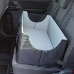 Leveä autoistuin koiralle Trixie