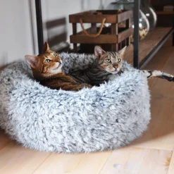 Pyöreä peti Rosewood Silwer fluff
