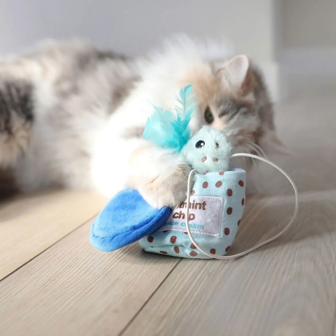 Quirky Kitty Mice cream hide-a-toy
