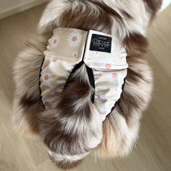 RuttuNuttu juoksupöksyt kietaisumalli, daisies