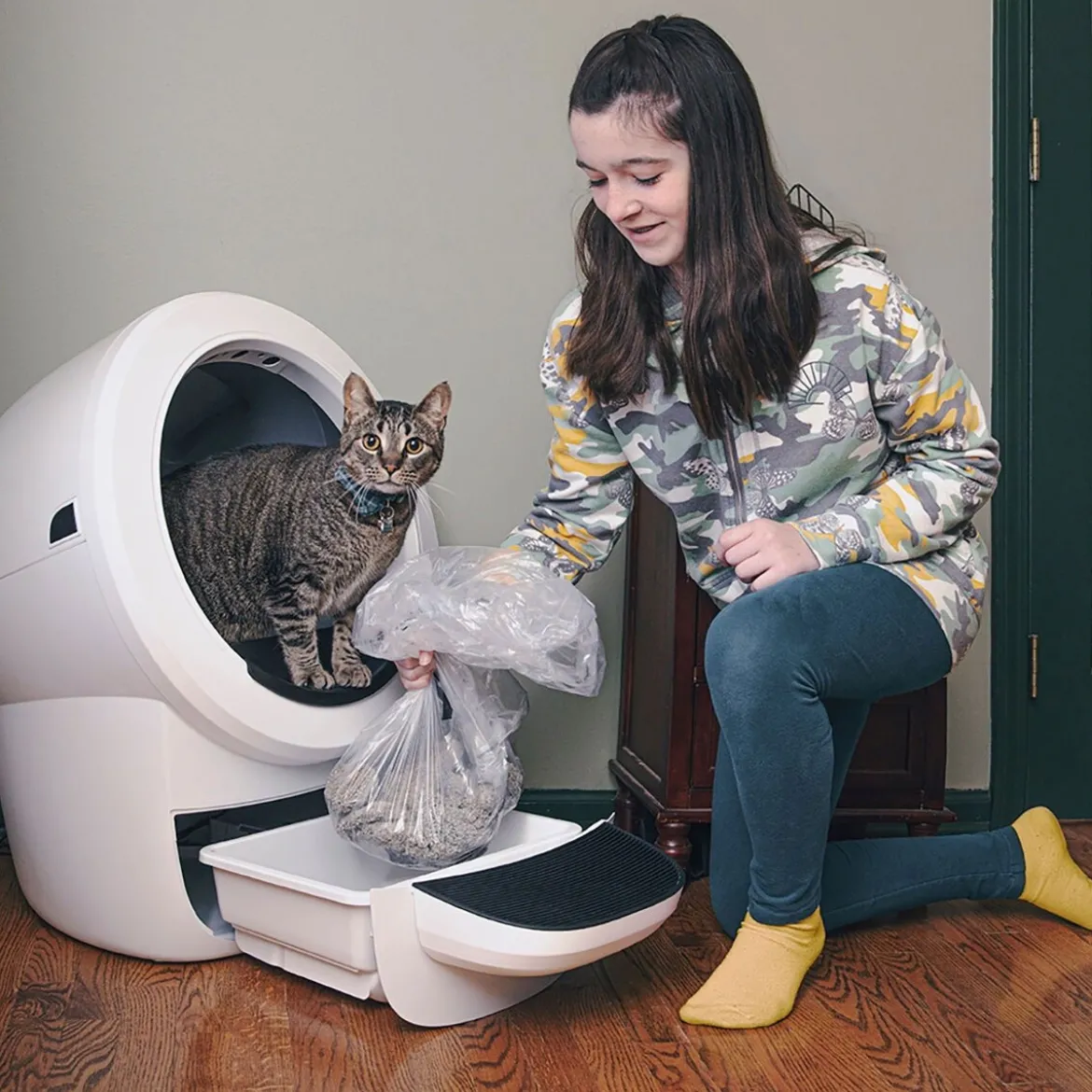 Whisker Litter-Robot 4, valkoinen